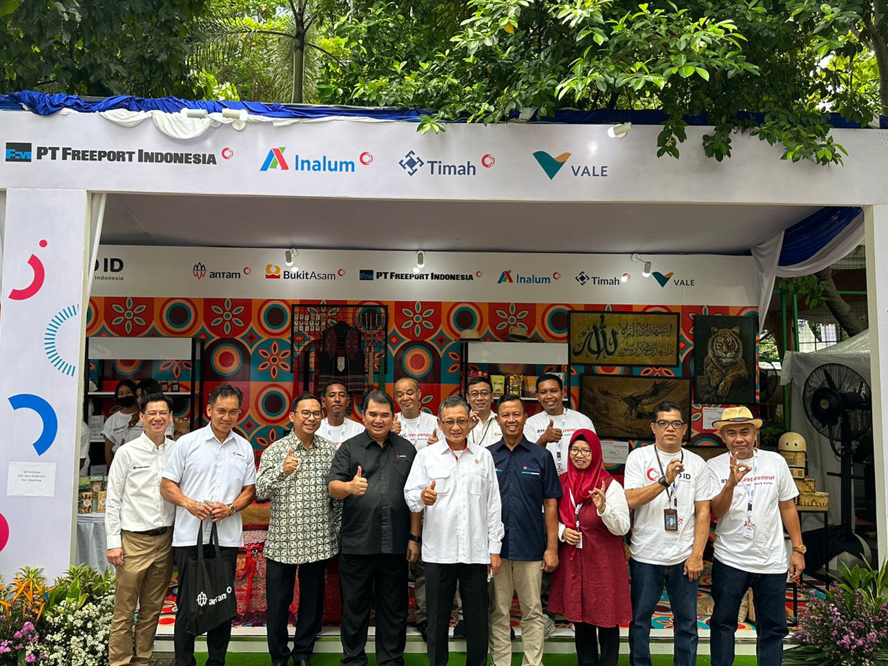 Proud, INALUM Exhibits MSME Products at the Ministry of Energy and Mineral Resources RI Bazaar