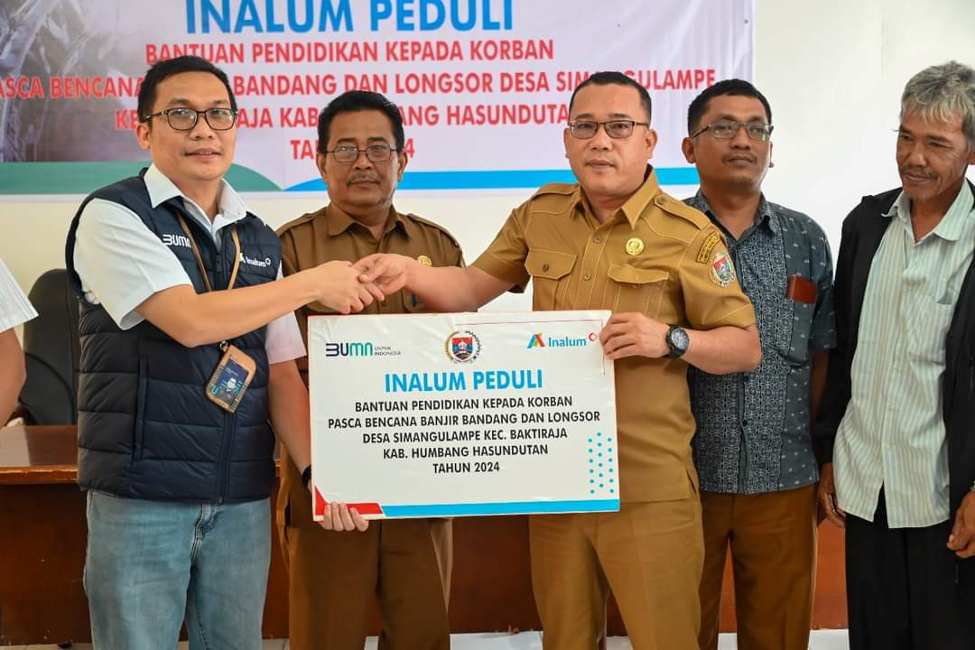 INALUM Provides Educational Assistance to Students Victims of the Humbang Hasundutan Flash Flood and Landslide Disaster