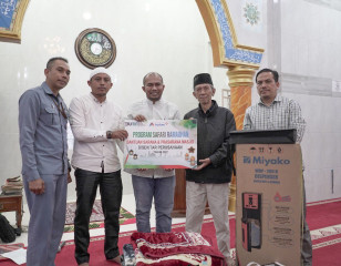 INALUM Perform a Silaturahmi Program “Safari Ramadhan” to 80 Mosques Around the Company
