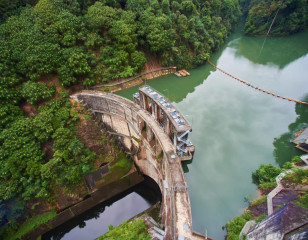 INALUM Poultry Commitment to Green Economy Indonesia’s Green Economy and the National Strategic Area of Lake Toba