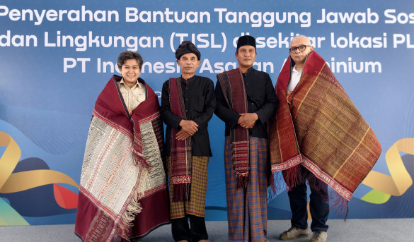 INALUM Serahkan Bantuan CSR di Kawasan Operasional Paritohan